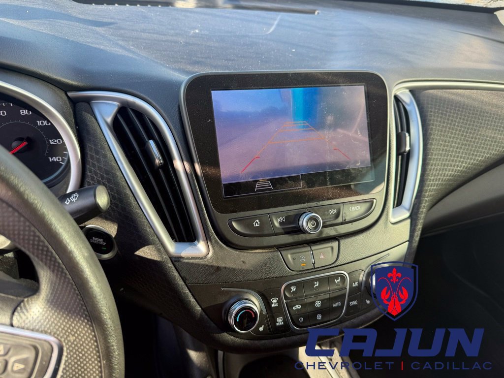 Used 2025 Chevrolet Malibu LT FWD image 8