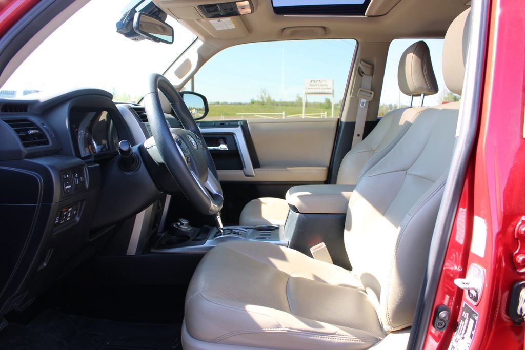 Used 2022 Toyota 4Runner Limited image 18