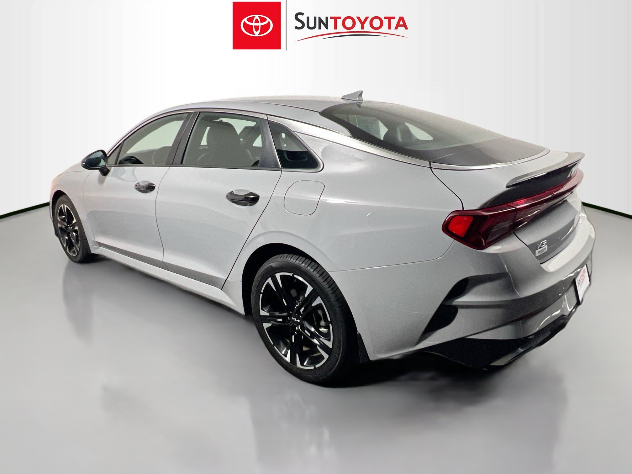 Used 2023 Kia K5 GT-Line w/ GT-Line Premium Package FWD image 6