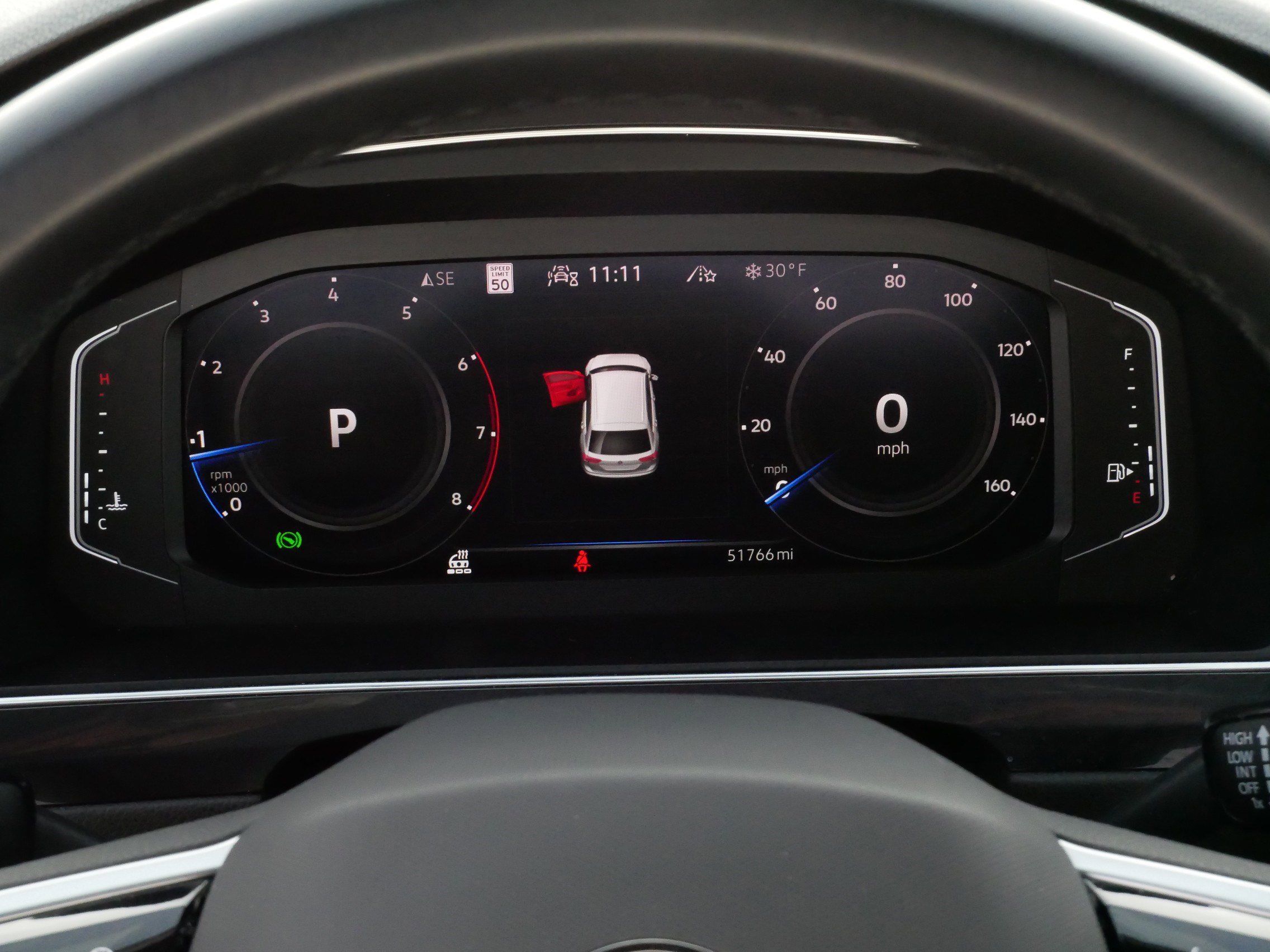 Used 2022 Volkswagen Tiguan SEL R-Line image 21