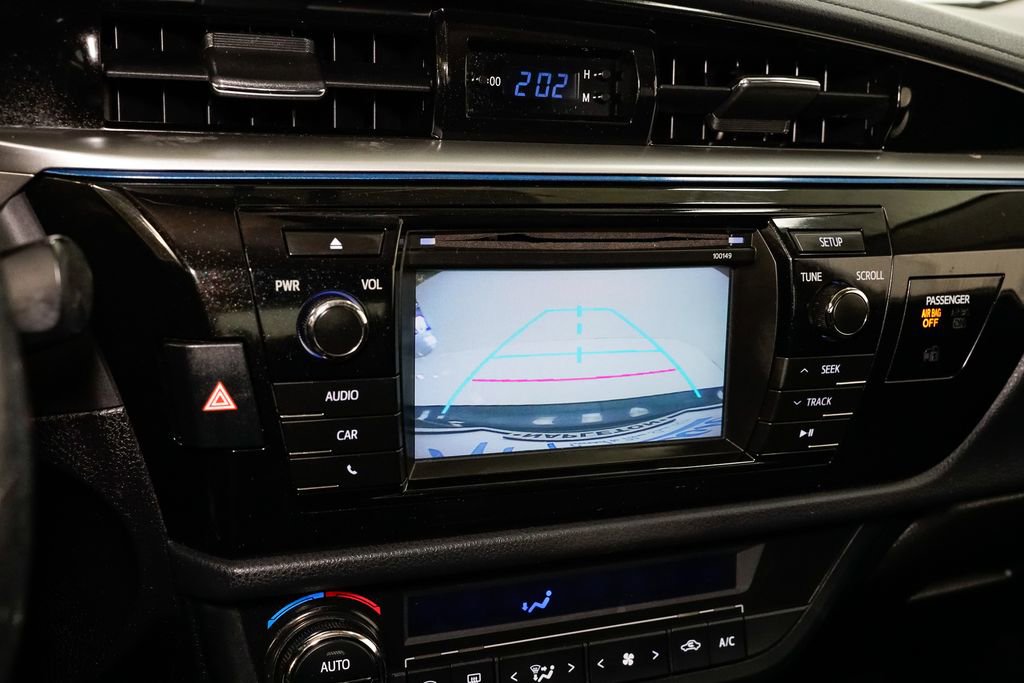 Used 2014 Toyota Corolla S image 13