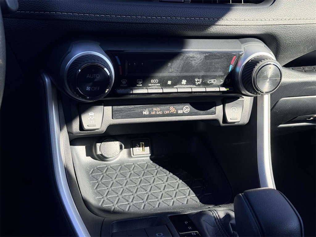 Certified 2025 Toyota RAV4 XLE image 5