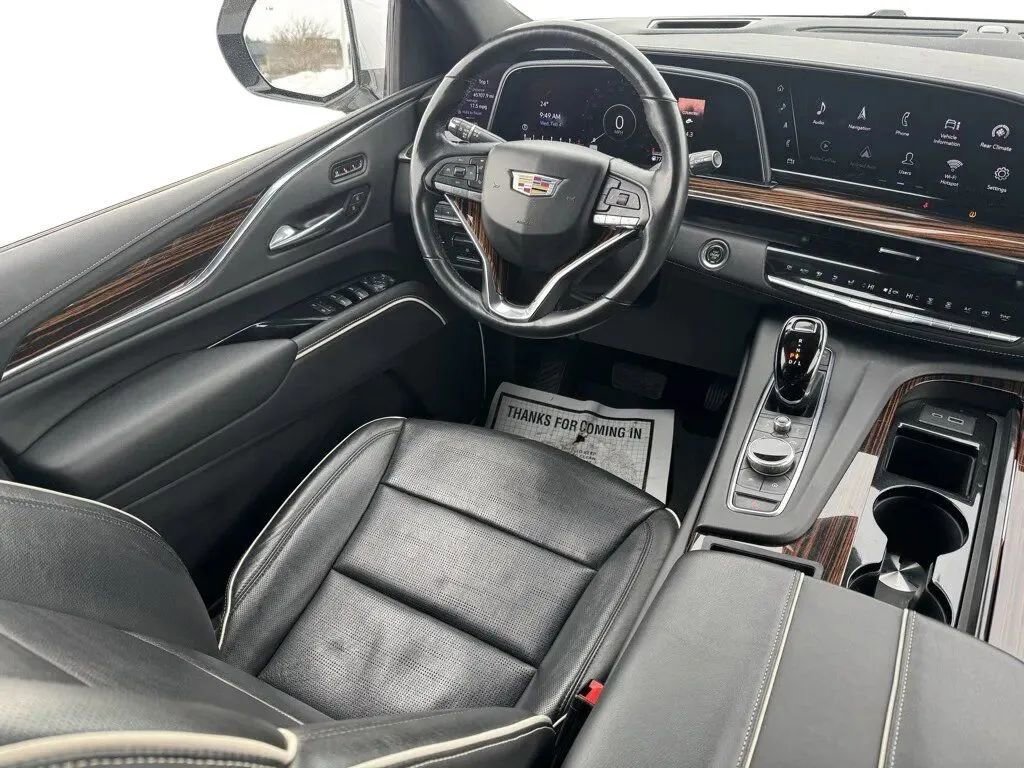 Used 2021 Cadillac Escalade Premium Luxury w/ Driver Assist Tech Package image 24