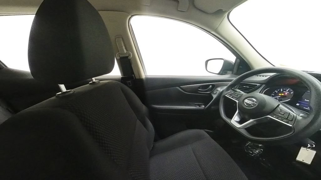 Certified 2022 Nissan Rogue Sport S AWD/4WD image 31