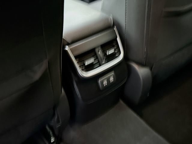 Used 2022 Subaru Outback Premium image 25