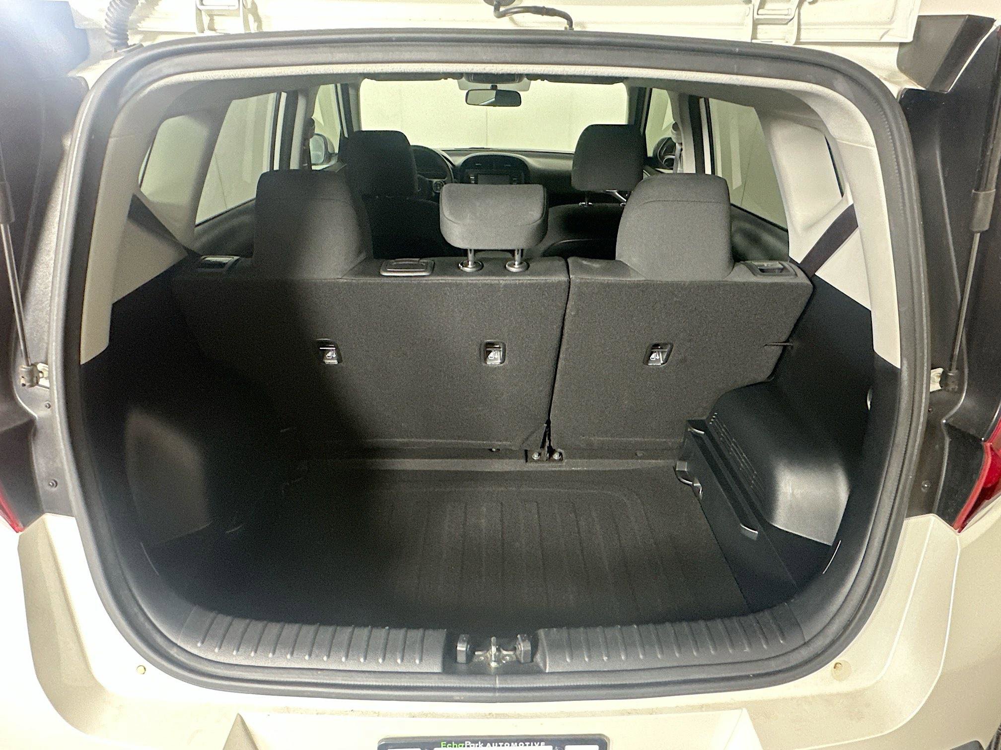 Used 2021 Kia Soul LX FWD image 26