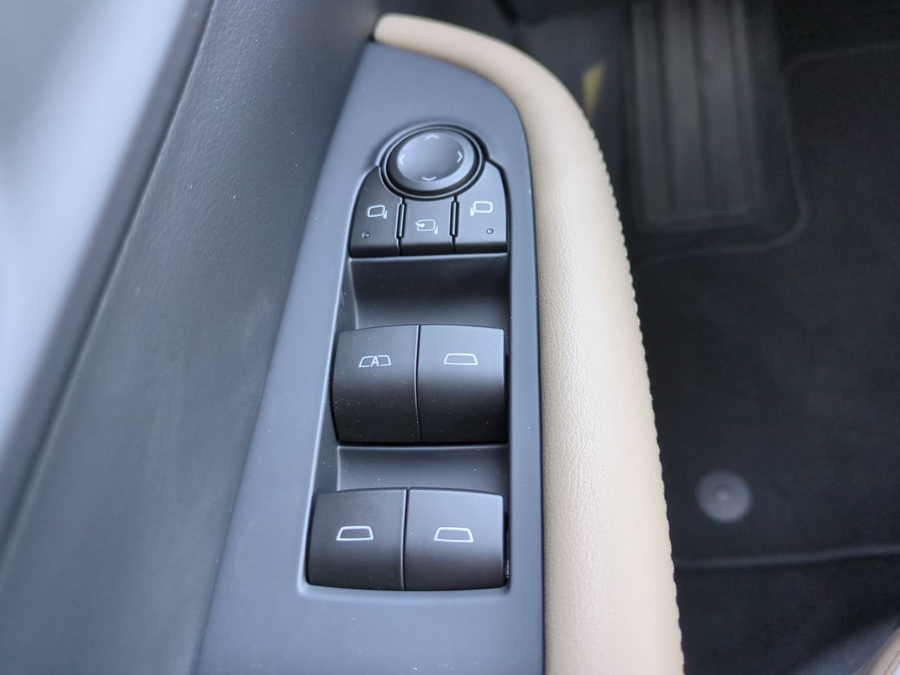 New 2026 Buick Enclave Preferred w/ Power Package FWD image 24
