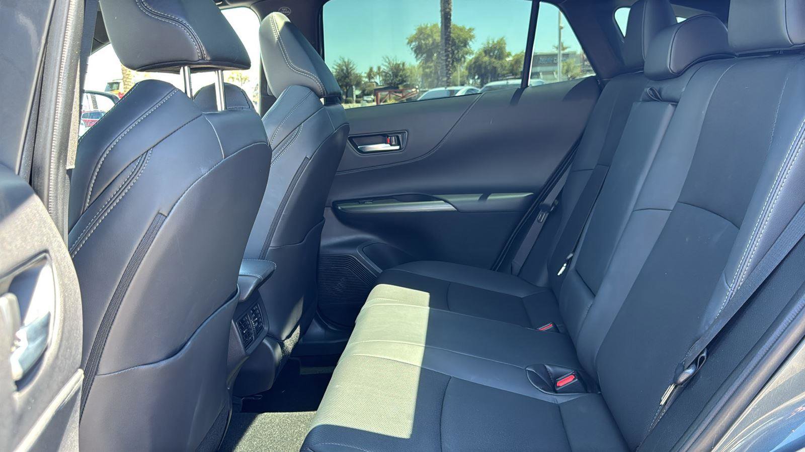 Used 2024 Toyota Venza Limited AWD/4WD image 30