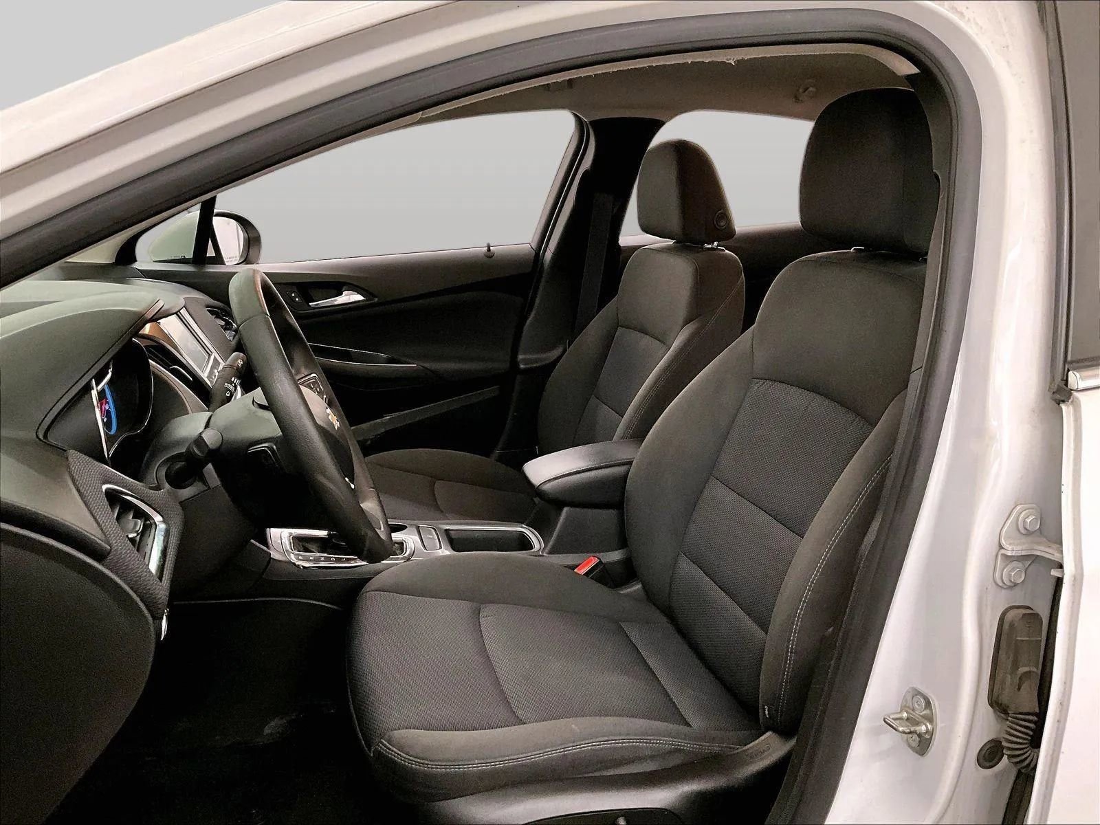 Used 2016 Chevrolet Cruze LT w/ Convenience Package FWD image 24