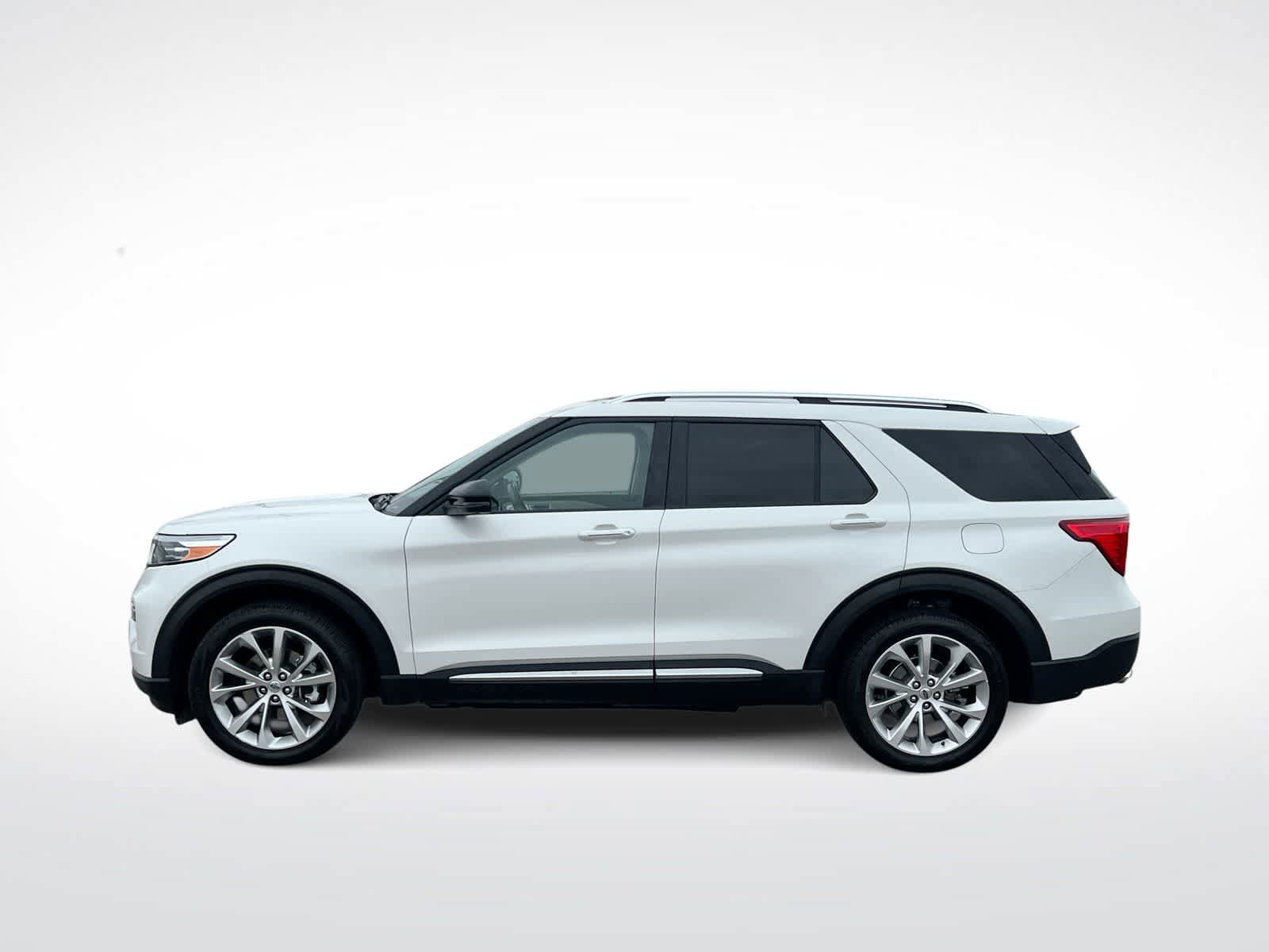 Used 2023 Ford Explorer Platinum w/ Technology Package AWD/4WD image 5