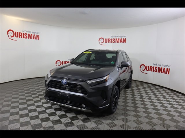 Used 2024 Toyota RAV4 SE