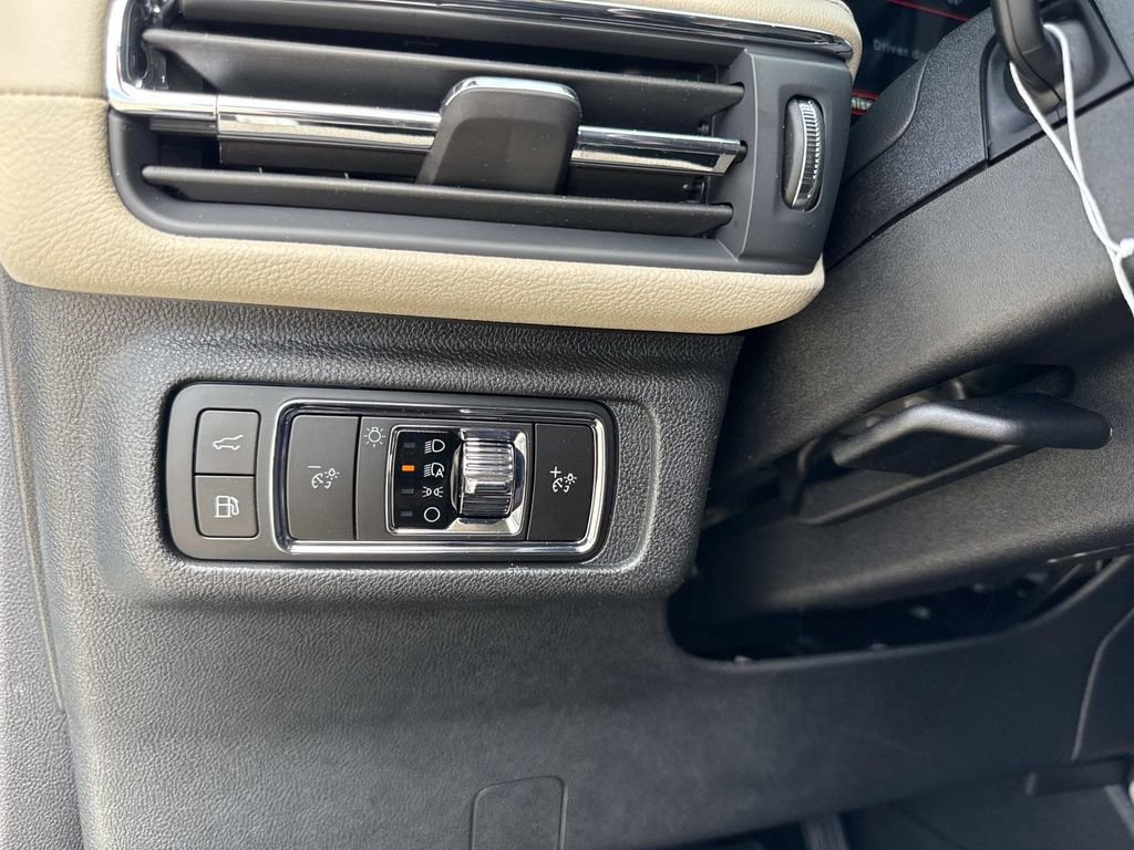 New 2026 Lincoln Corsair Grand Touring image 31