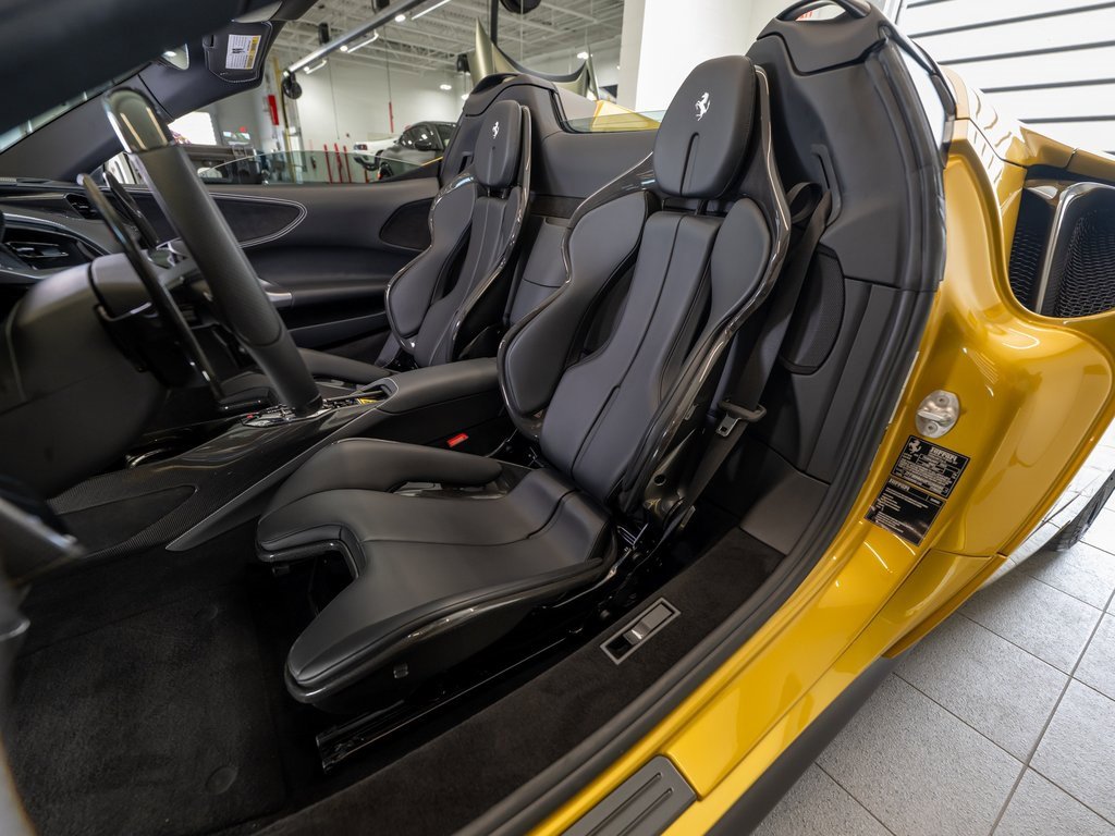 Certified 2023 Ferrari SF90 Spider Base image 13