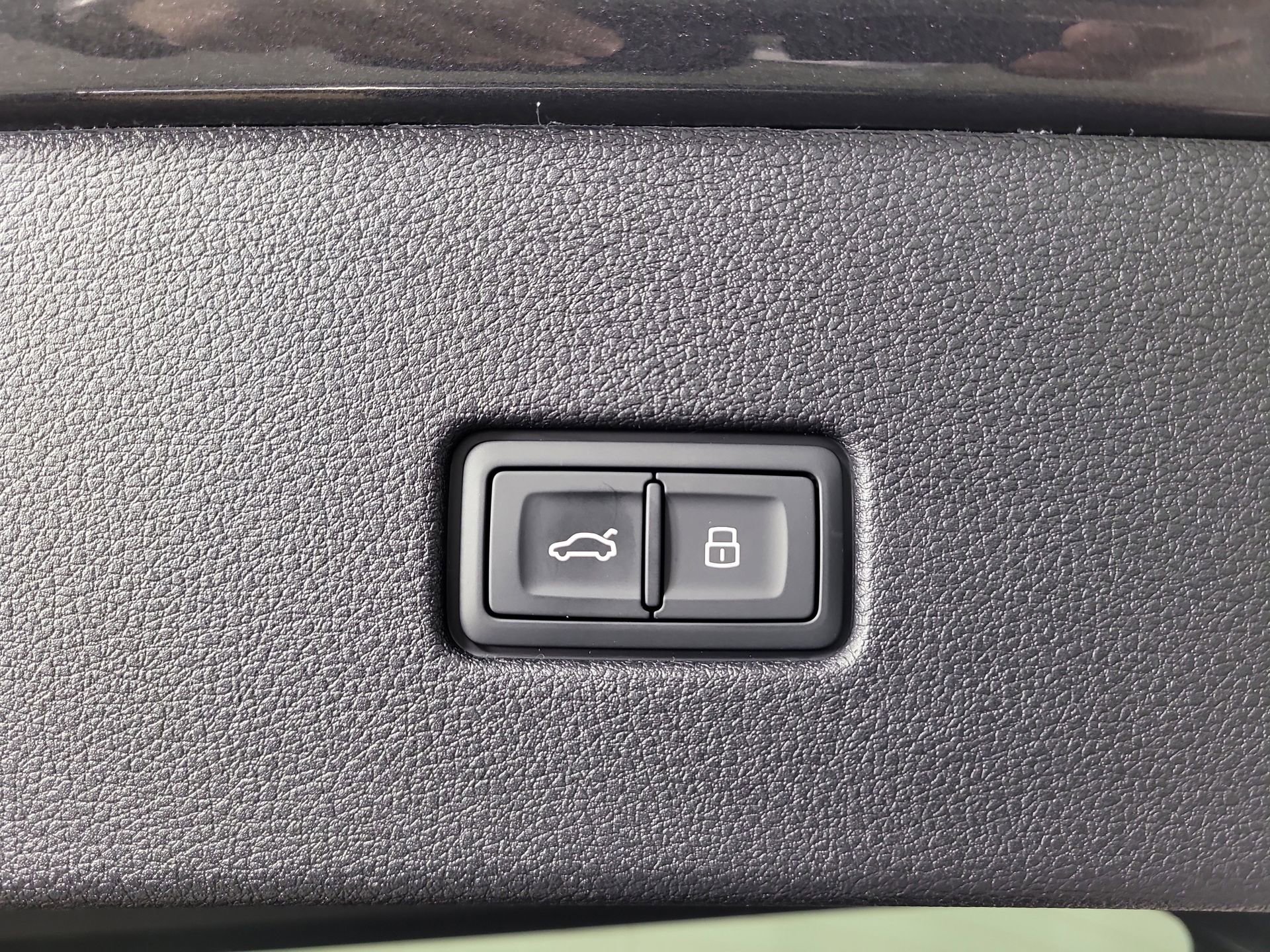 New 2026 Audi Q8 Premium Plus image 10