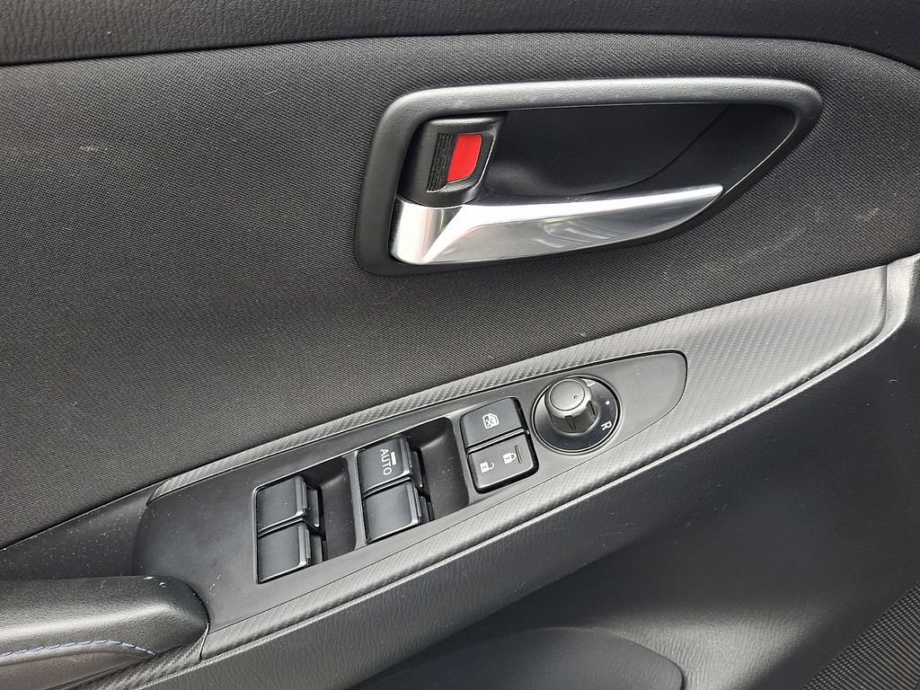 Used 2017 Toyota Yaris iA FWD image 14