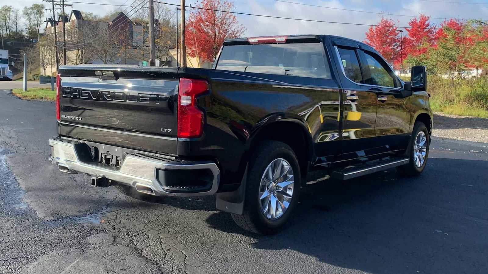 Certified 2019 Chevrolet Silverado 1500 LTZ image 8