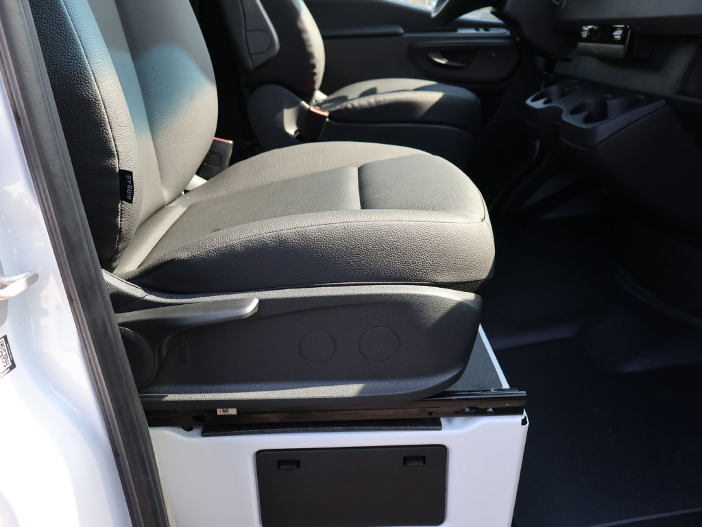New 2026 Mercedes-Benz Sprinter 2500 image 10