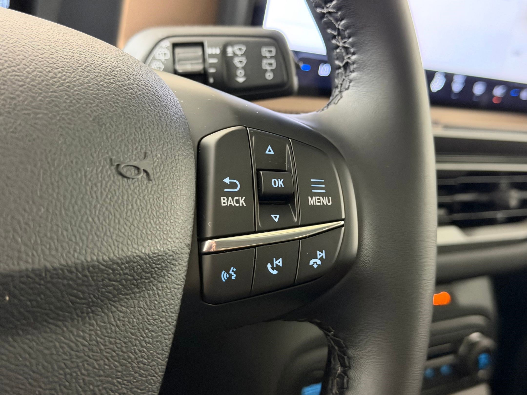 Used 2026 Ford Bronco Sport Outer Banks w/ Outer Banks Tech Package+ AWD/4WD image 16