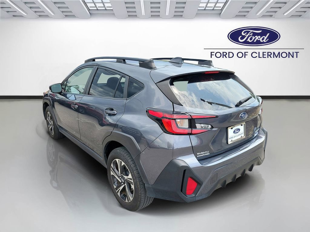 Used 2024 Subaru Crosstrek 2.0i Premium AWD/4WD image 3