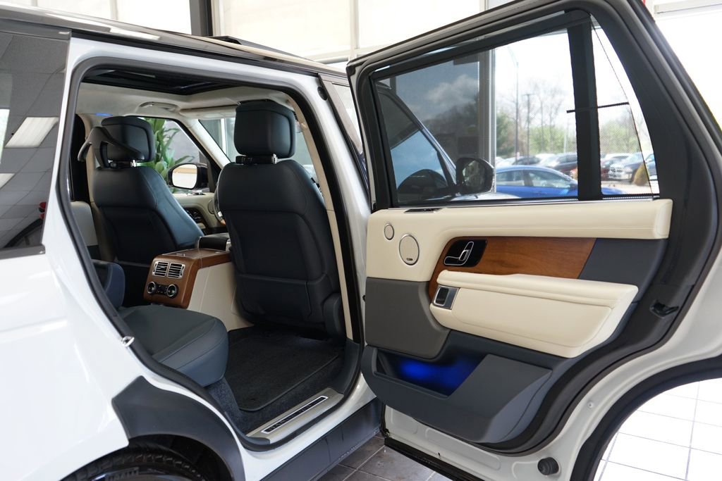 Used 2019 Land Rover Range Rover Long Wheelbase Supercharged image 58