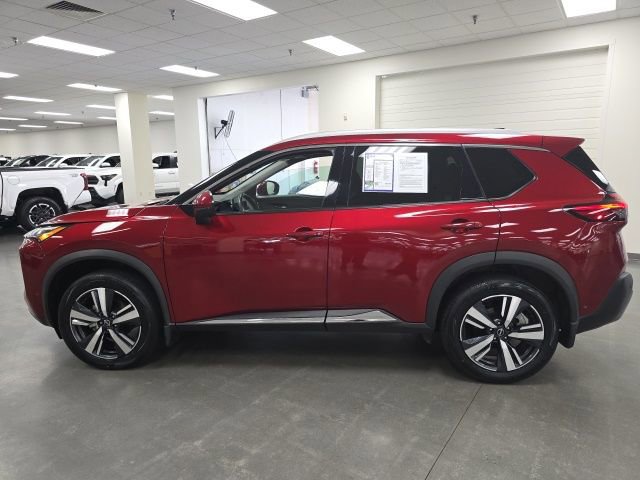 Used 2023 Nissan Rogue SL w/ SL Premium Package AWD/4WD image 3