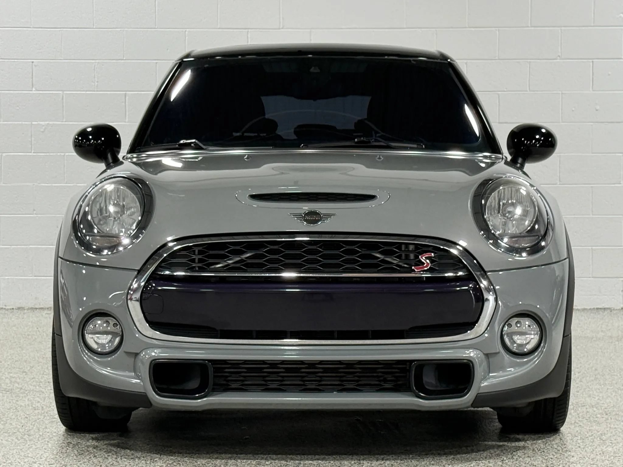 Used 2019 MINI Cooper S w/ Signature Upholstery Package FWD image 3