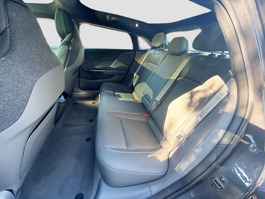 Used 2024 Lucid Air Touring image 24