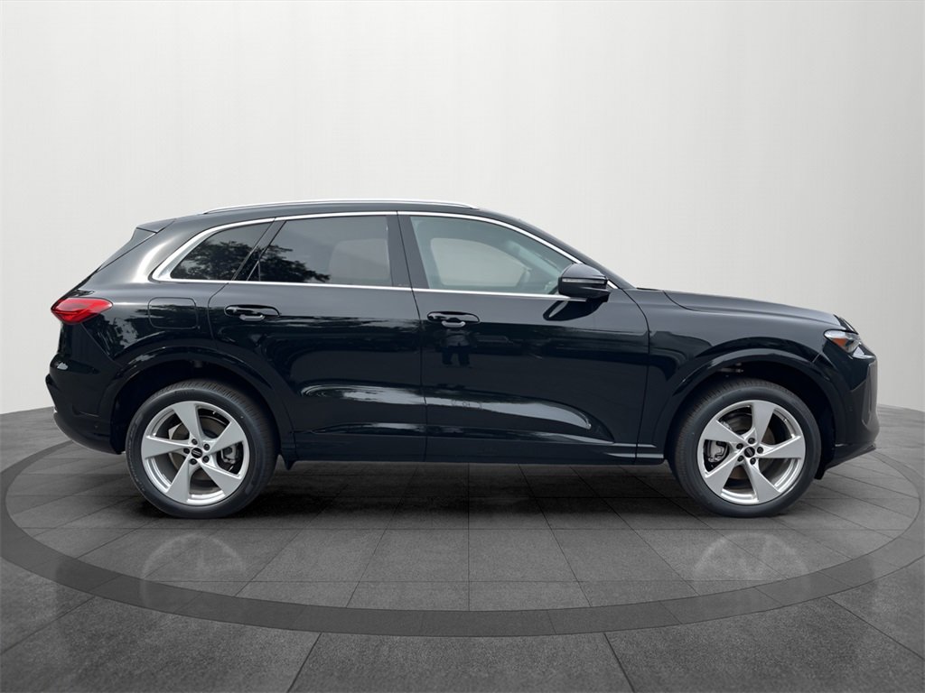 New 2025 Audi Q5 Premium Plus image 6