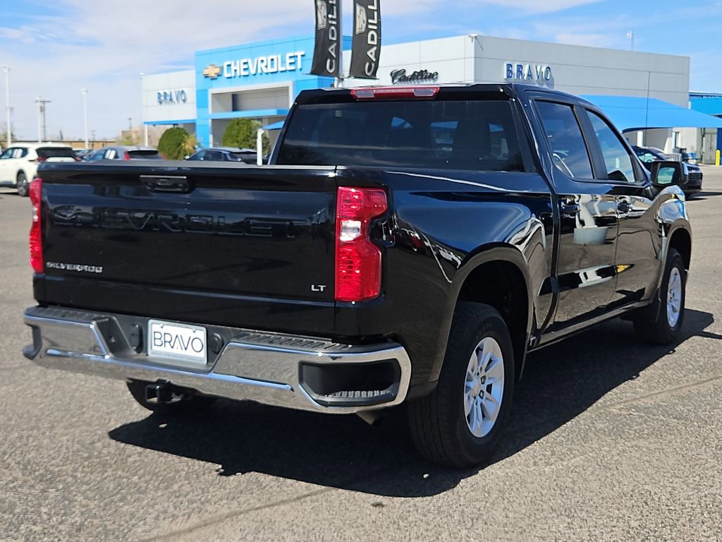 Used 2025 Chevrolet Silverado 1500 LT image 4