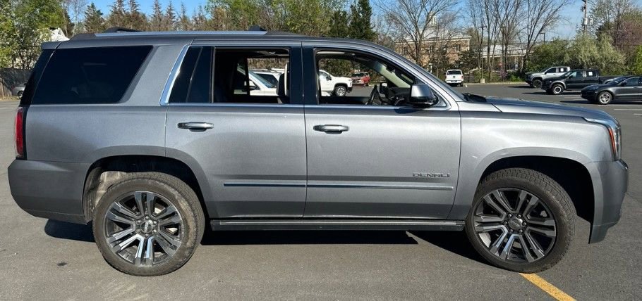 Used 2019 GMC Yukon Denali w/ Denali Ultimate Package AWD/4WD image 4