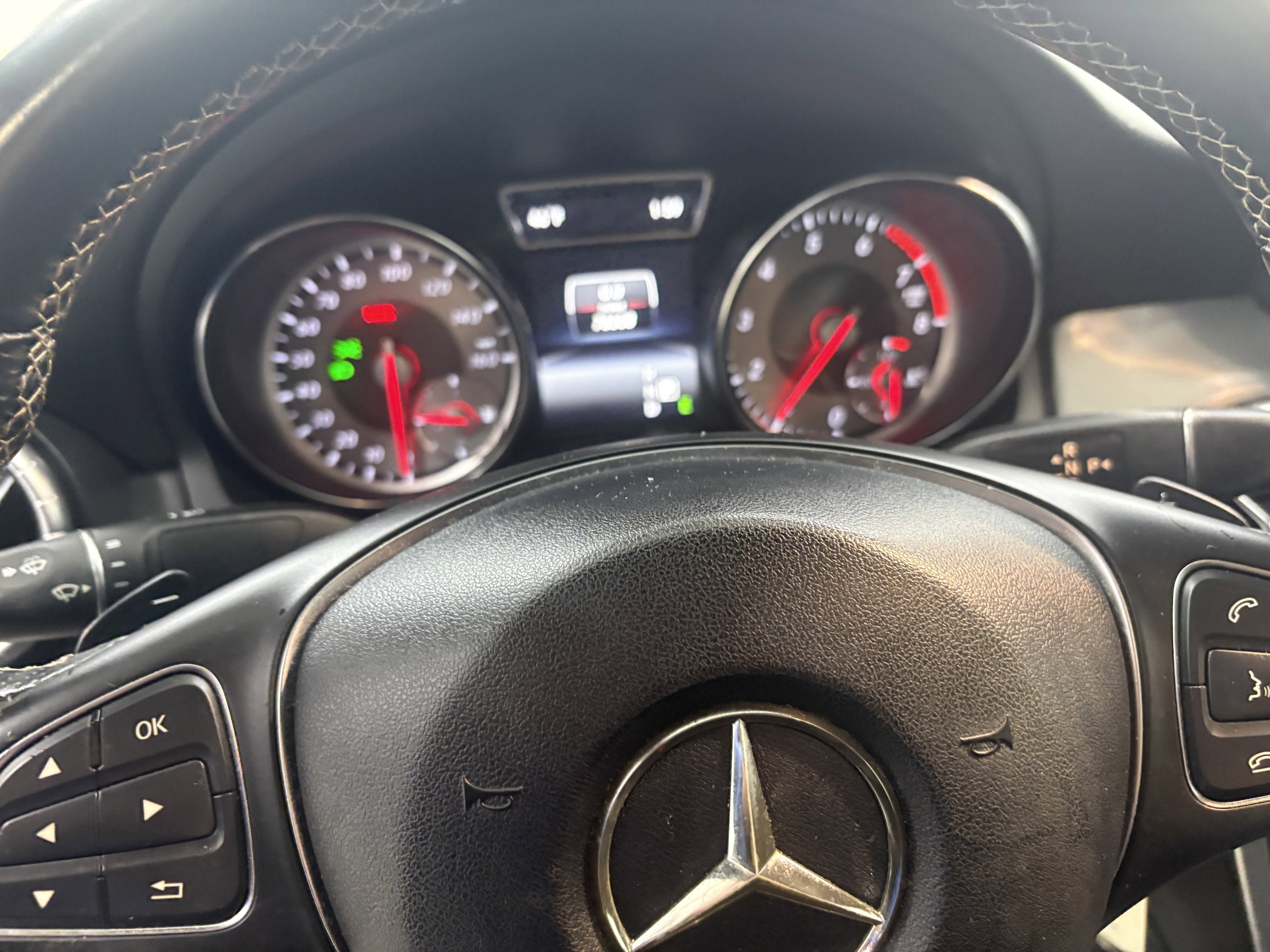 Used 2015 Mercedes-Benz CLA 250 image 14