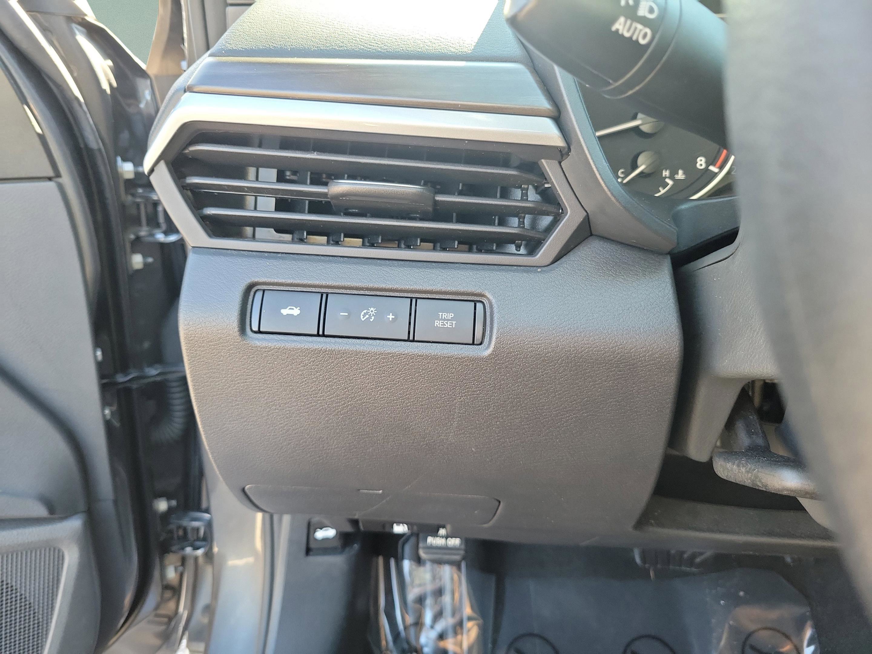 Certified 2023 Nissan Altima 2.5 SV image 34