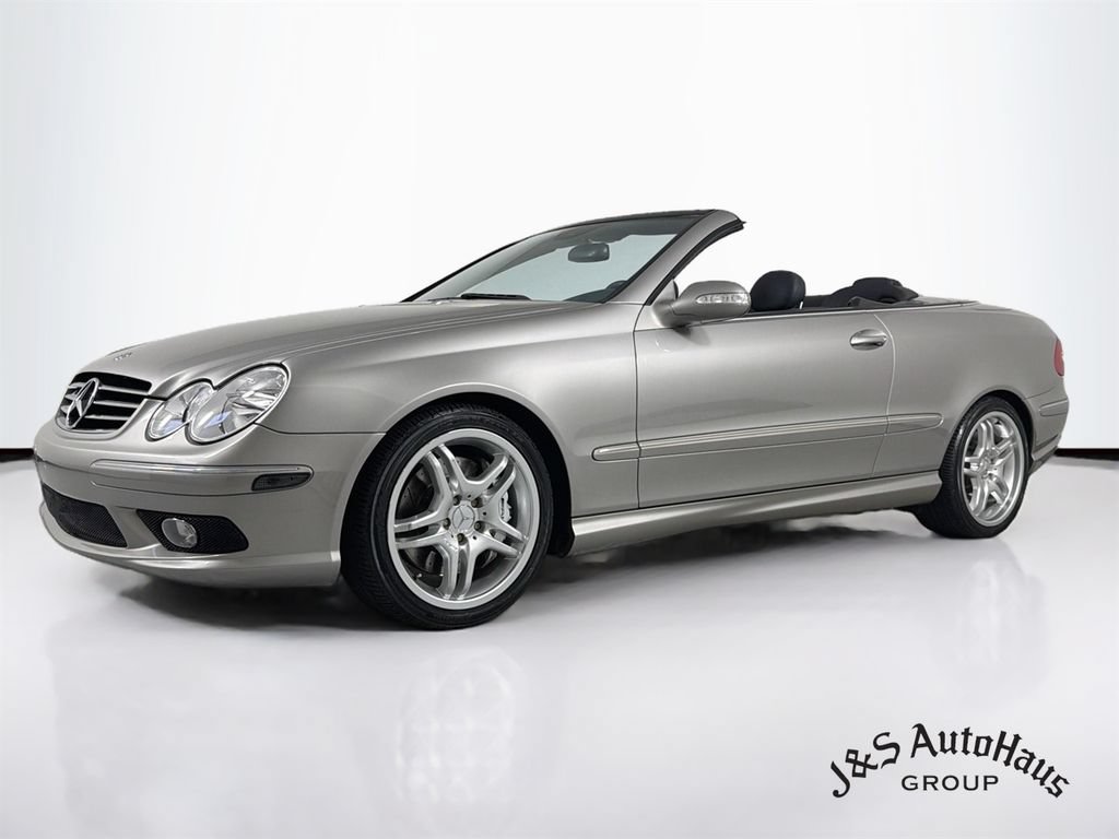 Used 2005 Mercedes-Benz CLK 55 AMG Cabriolet image 3