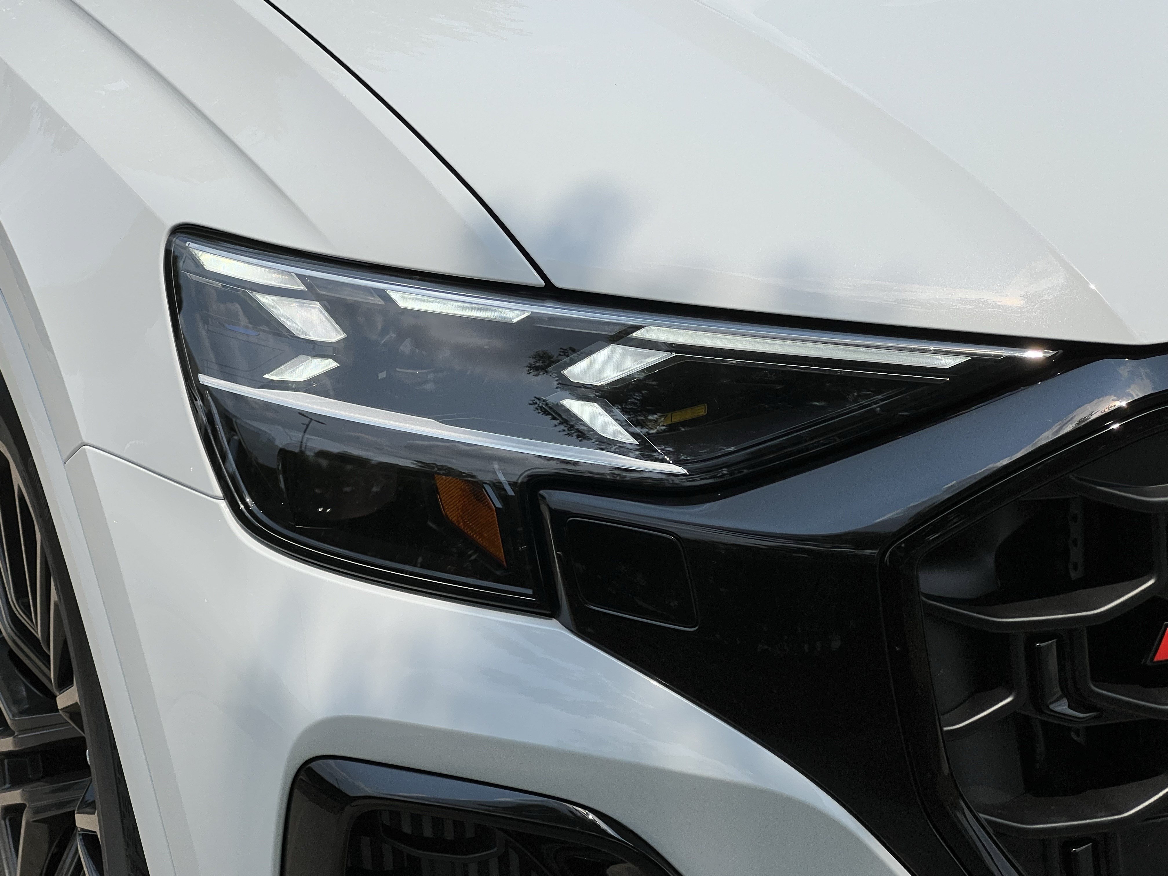 New 2026 Audi SQ8 Prestige AWD/4WD image 11