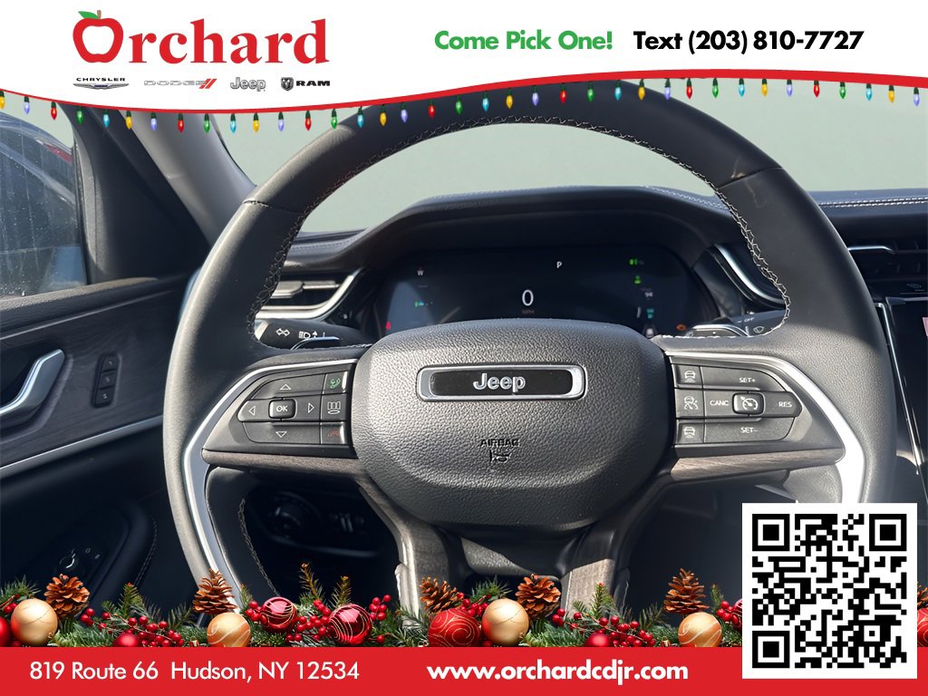 Used 2023 Jeep Grand Cherokee 4WD 4xe w/ Luxury Tech Group II image 28