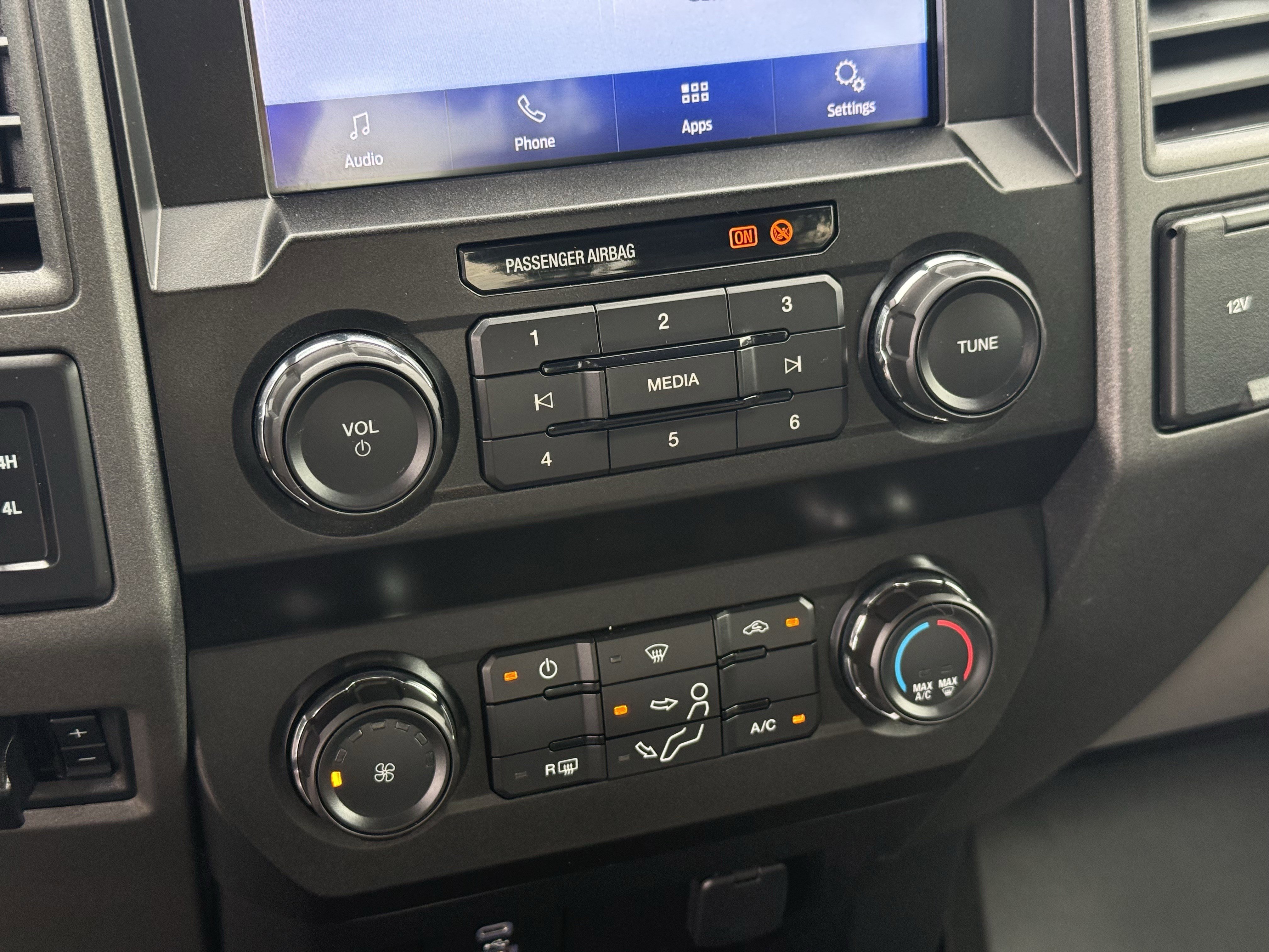 Used 2021 Ford F250 XL w/ STX Appearance Package AWD/4WD image 21