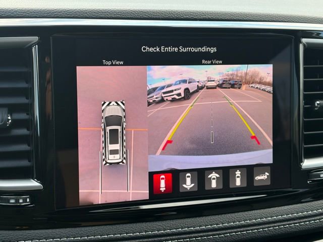 New 2026 Chrysler Pacifica Select image 3