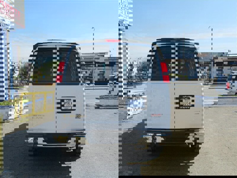 Used 2022 GMC Savana 2500 w/ Driver Convenience Package image 3
