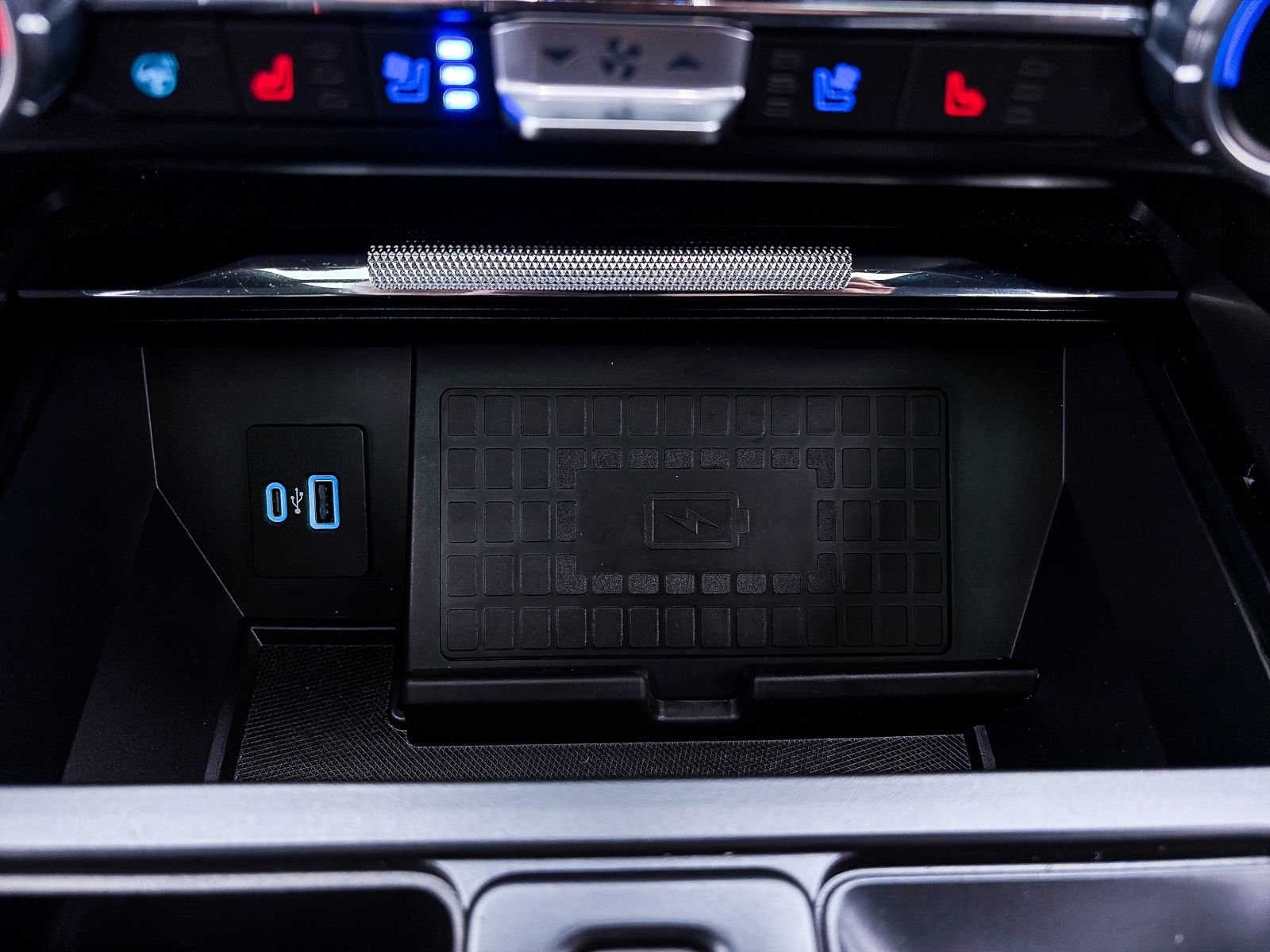 Used 2022 Ford F150 Platinum w/ Equipment Group 701A High image 28