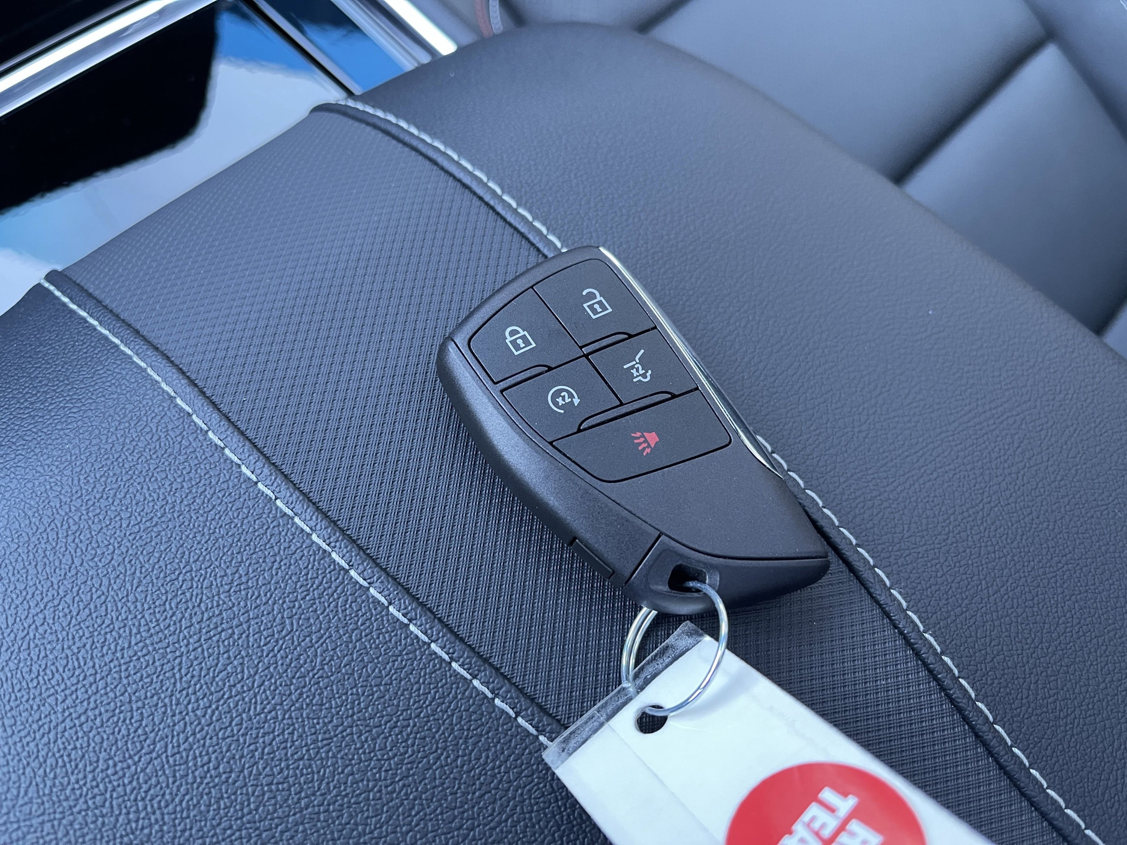 Used 2025 Chevrolet Traverse RS w/ LPO, Floor Liner Package image 55