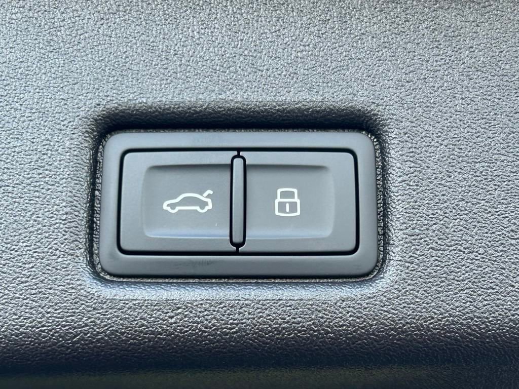 New 2025 Audi Q5 Premium Plus image 53