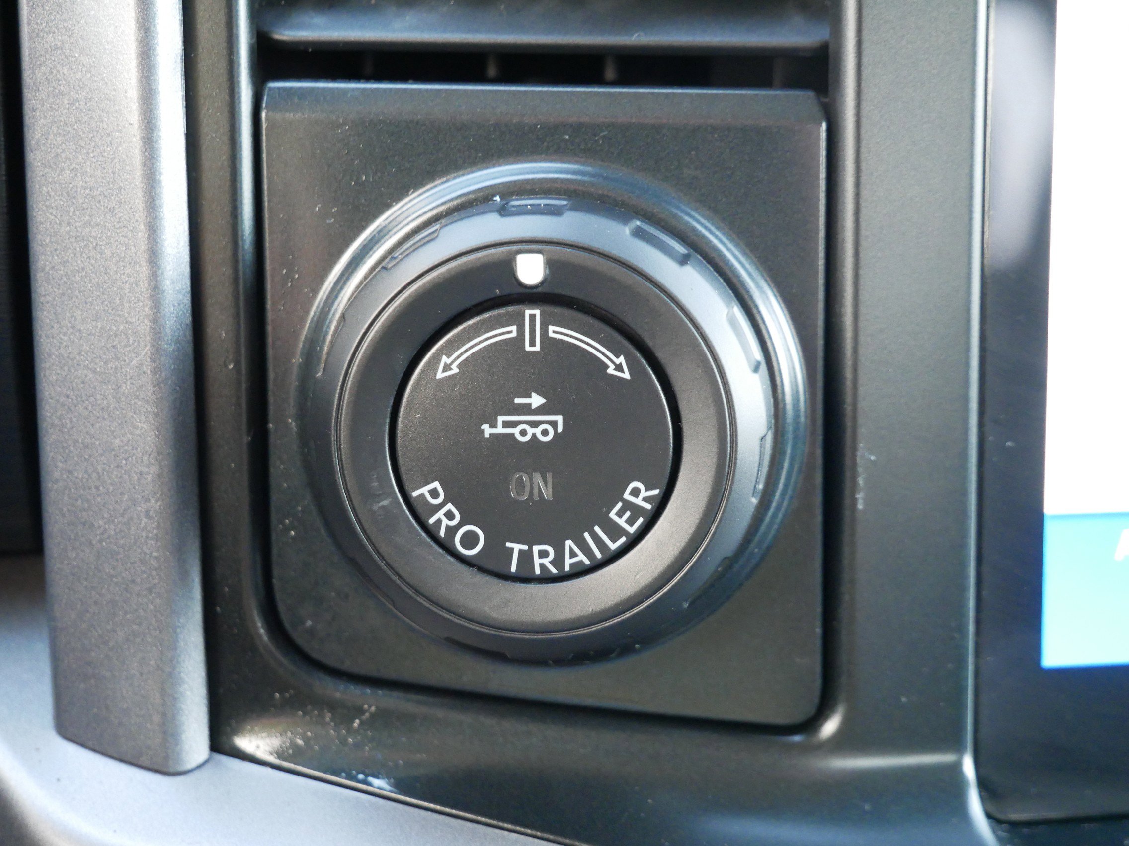 Used 2025 Ford F150 XLT w/ Equipment Group 302A MID AWD/4WD image 20