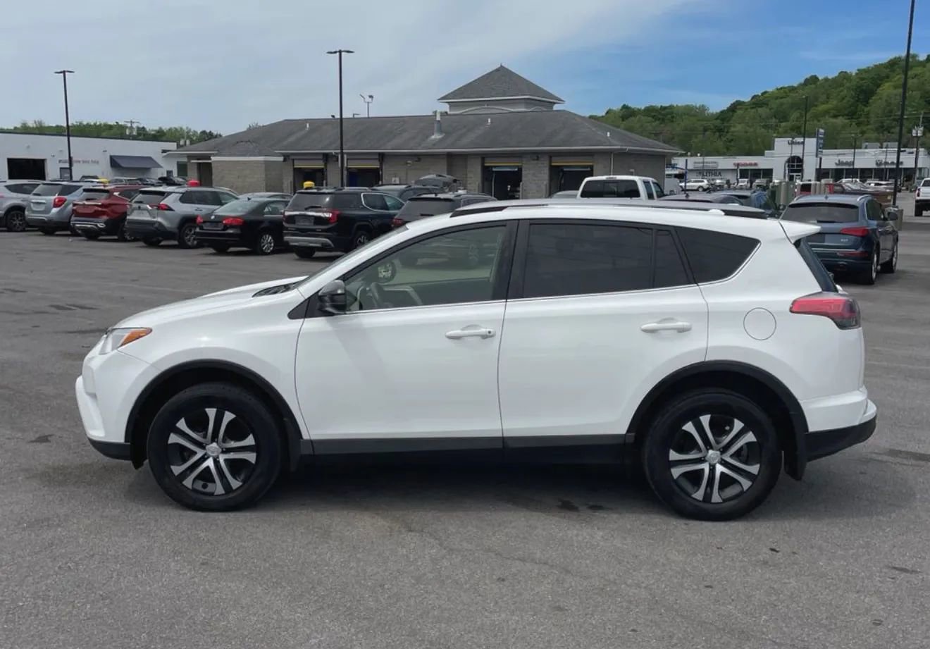 Used 2018 Toyota RAV4 LE w/ All Weather Liner Package AWD/4WD image 2