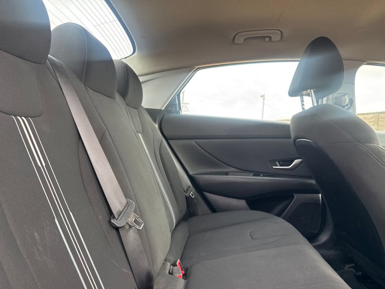 Used 2023 Hyundai Elantra SEL w/ Convenience Package FWD image 30
