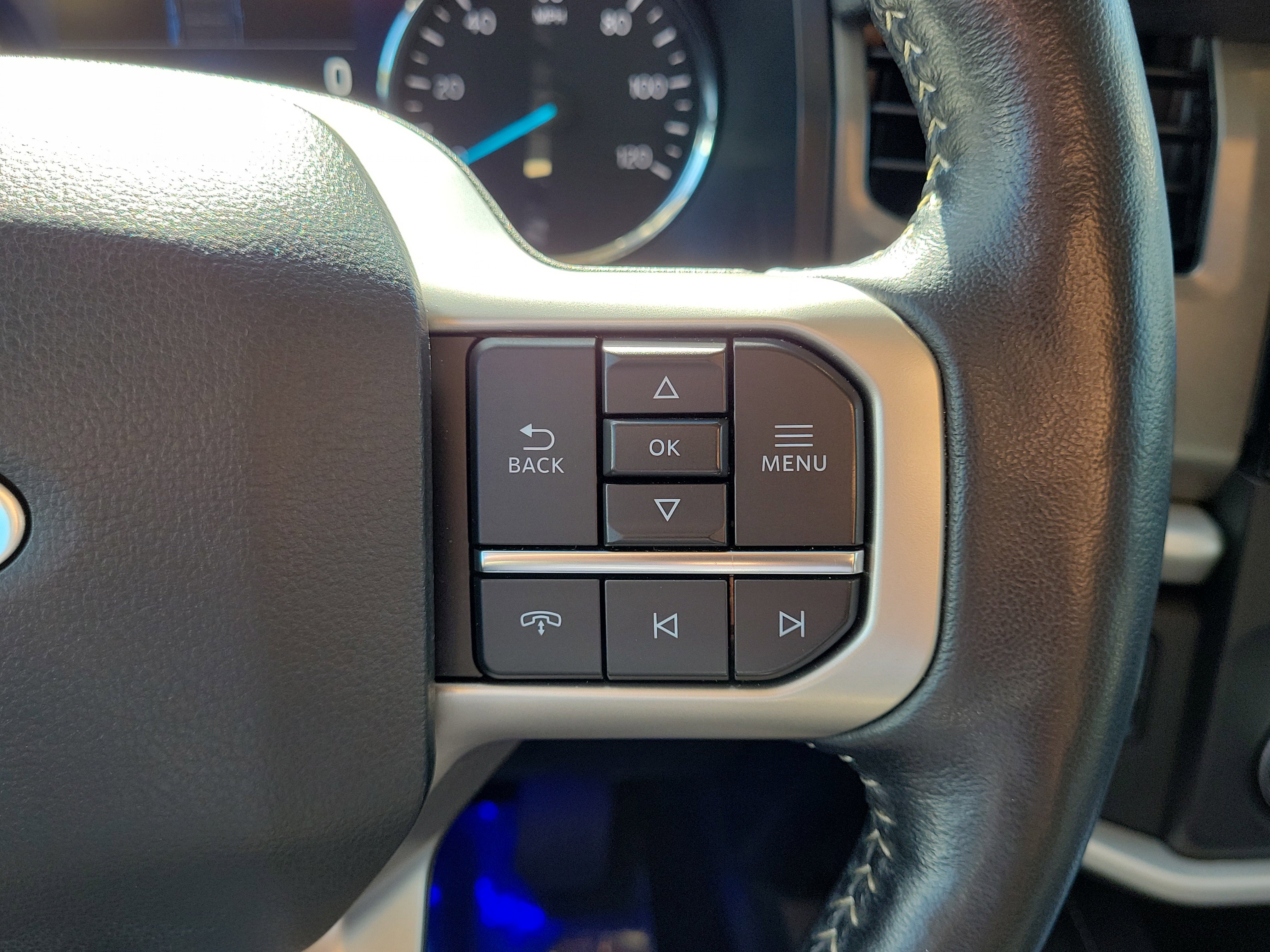 Used 2023 Ford Expedition Max XLT image 15