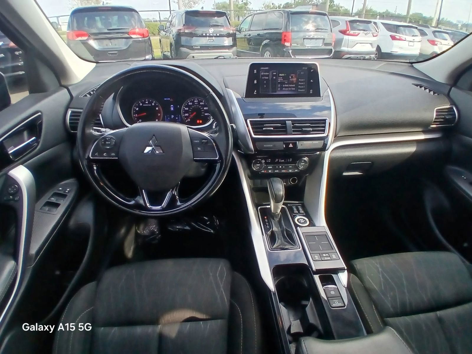 Used 2019 Mitsubishi Eclipse Cross SE image 25