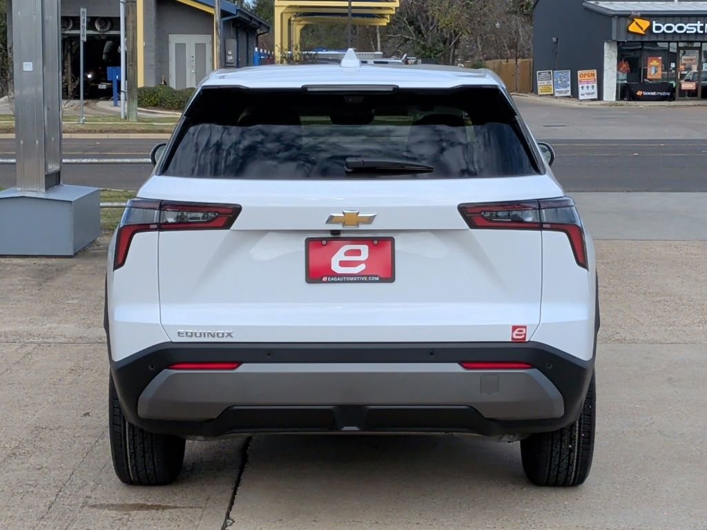 New 2026 Chevrolet Equinox LT w/ Safety and Technology Package image 7