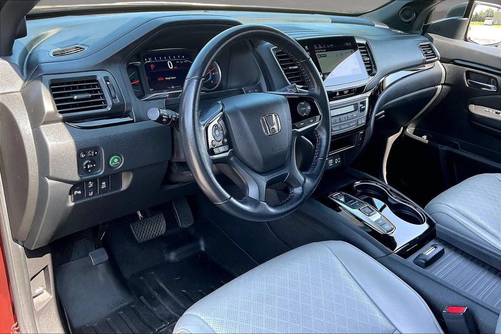 Certified 2021 Honda Passport Touring image 17