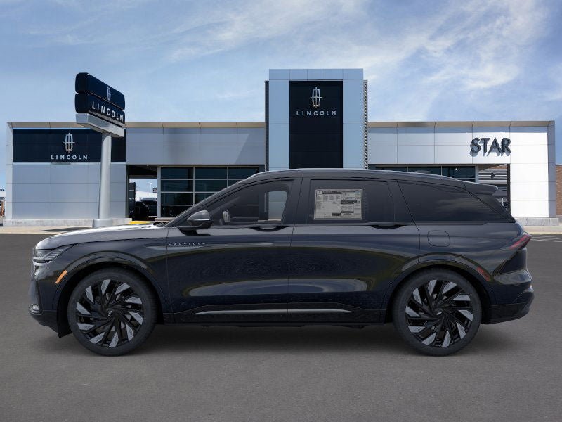 New 2026 Lincoln Nautilus Reserve w/ Jet Appearance Package AWD/4WD image 3