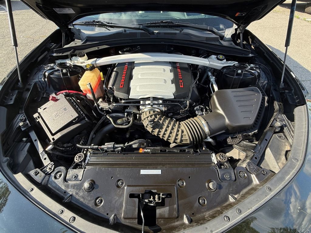 Used 2023 Chevrolet Camaro SS RWD image 28